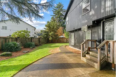 1720 NW Towle Ct, Gresham, OR 97030 - Photo 36