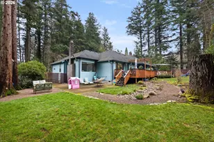 12116 SW Lesser Rd, Portland, OR 97219 - Photo 42