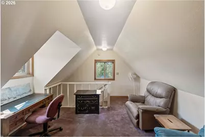 527 W 4th St, Coquille, OR 97423 - Photo 20
