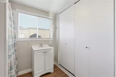 5024 SE Jetty Ave, Lincoln City, OR 97367 - Photo 14
