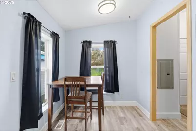 223 Quick Rd, Castle Rock, WA 98611 - Photo 12