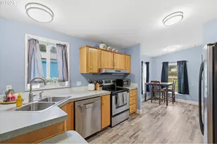 223 Quick Rd, Castle Rock, WA 98611 - Photo 8