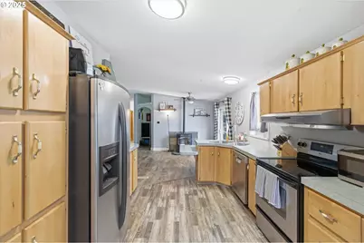 223 Quick Rd, Castle Rock, WA 98611 - Photo 10