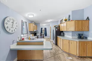 223 Quick Rd, Castle Rock, WA 98611 - Photo 6