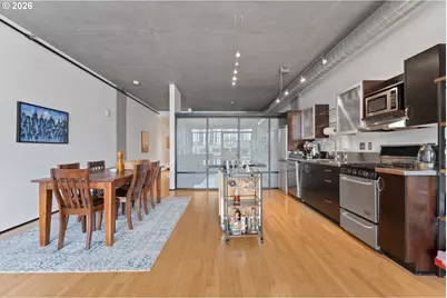 1410 NW Kearney St #617, Portland, OR 97209 - Photo 12