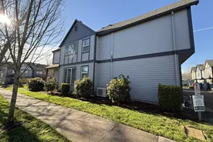 1169 SE Alika Ave, Hillsboro, OR 97123 - Photo 2