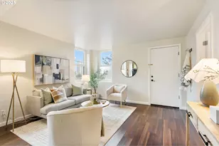 1205 SW Cardinell Dr, Portland, OR 97201 - Photo 8