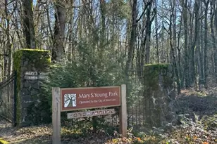 18649 Old River Dr, West Linn, OR 97068 - Photo 48