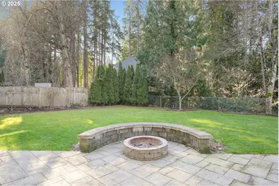 18649 Old River Dr, West Linn, OR 97068 - Photo 34