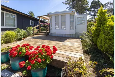 4875 N Hwy 101, 12, Depoe Bay, OR 97341 - Photo 26