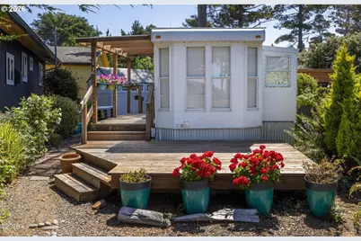 4875 N Hwy 101, 12, Depoe Bay, OR 97341 - Photo 28