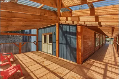94278 Shotgun Dr, North Bend, OR 97459 - Photo 8