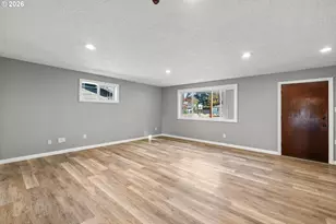 25 NE 192nd Ave, Portland, OR 97230 - Photo 22