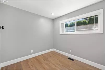 25 NE 192nd Ave, Portland, OR 97230 - Photo 18
