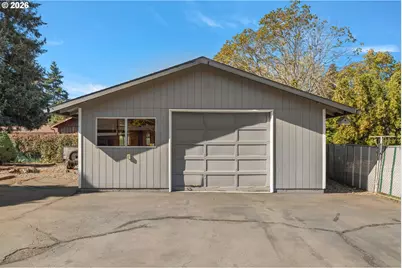 25 NE 192nd Ave, Portland, OR 97230 - Photo 38