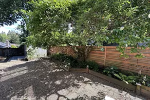 7670 SW Danielle Ave, Beaverton, OR 97008 - Photo 12