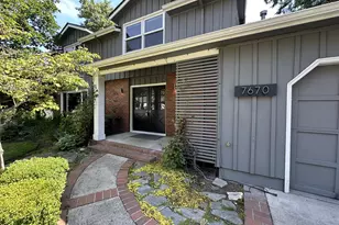 7670 SW Danielle Ave, Beaverton, OR 97008 - Photo 2