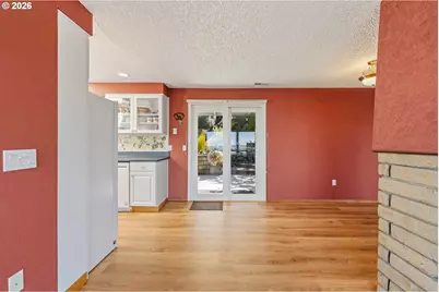 1037 Canyon Ter, Coos Bay, OR 97420 - Photo 18