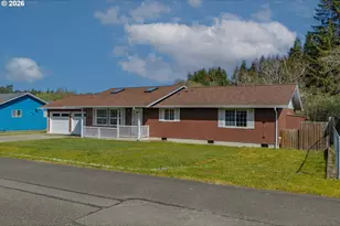 530 Robinhood Ave, Lakeside, OR 97449 - Photo 46