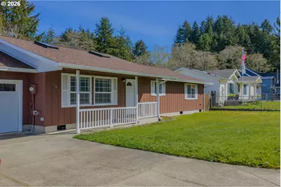 530 Robinhood Ave, Lakeside, OR 97449 - Photo 8