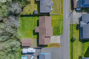 530 Robinhood Ave, Lakeside, OR 97449 - Photo 12