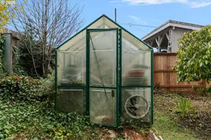 2361 Fir St, North Bend, OR 97459 - Photo 42