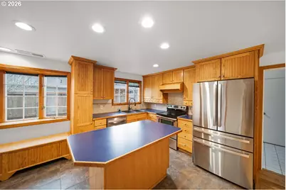 2361 Fir St, North Bend, OR 97459 - Photo 16