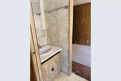 22210 Tiller Trail Hwy, Days Creek, OR 97429 - Photo 8