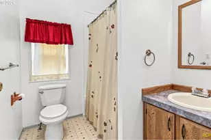375 Metlako Way, Columbia City, OR 97018 - Photo 16