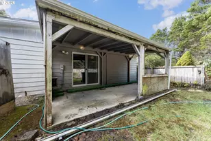1600 Rhododendron Dr, Florence, OR 97439 - Photo 20
