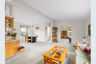 11772 SW Royal Villa Dr, Portland, OR 97224 - Photo 8