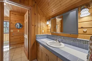 17765 Monnier Rd, Hubbard, OR 97032 - Photo 26