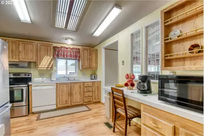 1345 SW 37th St, Pendleton, OR 97801 - Photo 12