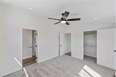 2780 34th St, Coos Bay, OR 97420 - Photo 18