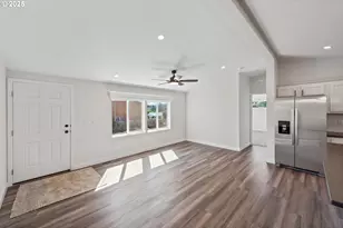 2780 34th St, Coos Bay, OR 97420 - Photo 12