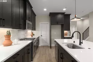 4717 NW Camas Meadows Dr, Camas, WA 98607 - Photo 6