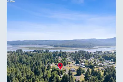 1380 SE Virginia Pl, Waldport, OR 97394 - Photo 6