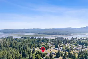 1380 SE Virginia Pl, Waldport, OR 97394 - Photo 6