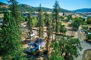 804 N Bank Rd, Roseburg, OR 97470 - Photo 26