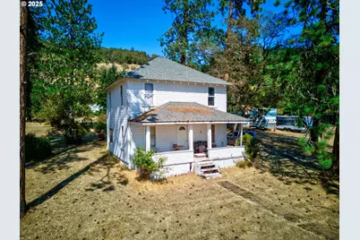804 North Bank Rd, Roseburg, OR 97470 - Photo 32