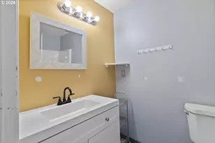 14142 SE Bush St, Portland, OR 97236 - Photo 32