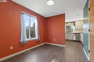 14142 SE Bush St, Portland, OR 97236 - Photo 8
