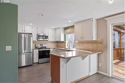 14142 SE Bush St, Portland, OR 97236 - Photo 14