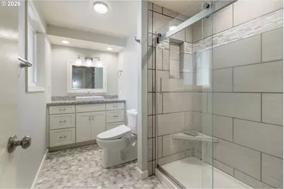 823 NW 60th St, Vancouver, WA 98663 - Photo 18