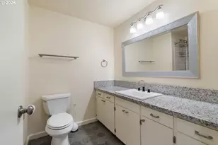823 NW 60th St, Vancouver, WA 98663 - Photo 22