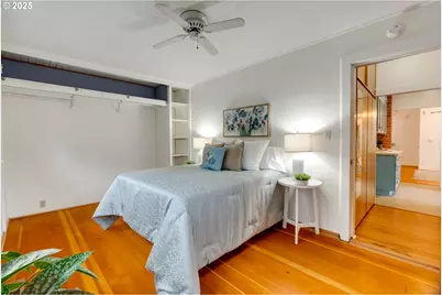 1566 SE Sherrett St #A, Portland, OR 97202 - Photo 28