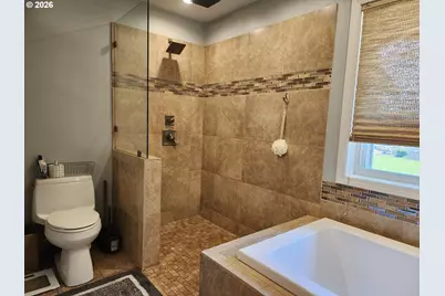 26383 S Meridian Rd, Aurora, OR 97002 - Photo 10