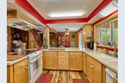 15730 S Gilchrist Rd, Mulino, OR 97042 - Photo 18
