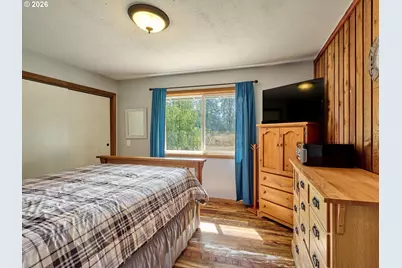 15730 S Gilchrist Rd, Mulino, OR 97042 - Photo 24