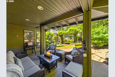 10045 SW Alsea Ct, Tualatin, OR 97062 - Photo 38
